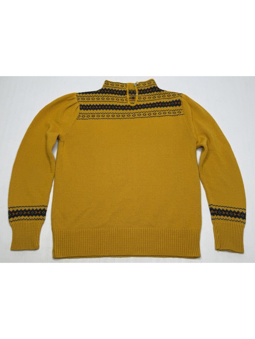 Vintage Women's Contemporary Corner Medium Yellow Knitted Sweater P104